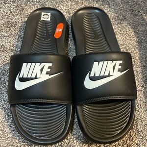 Nike slides